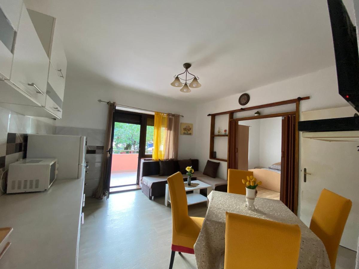 Apartments Vido Kotor Bagian luar foto