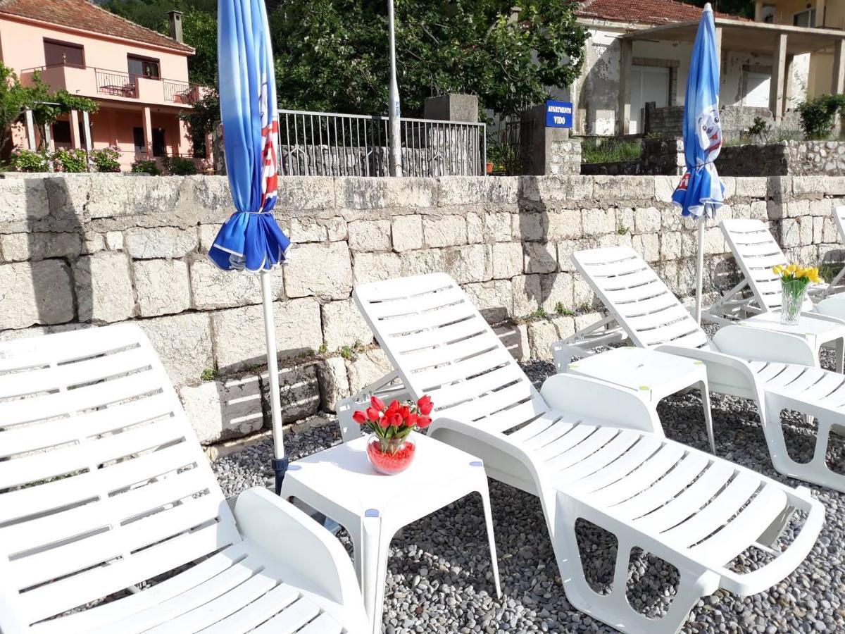 Apartments Vido Kotor Bagian luar foto