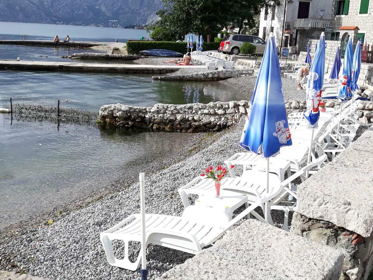 Apartments Vido Kotor Bagian luar foto